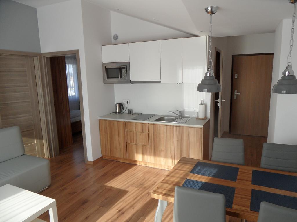 Marina Plaza Apartamenty Jastarnia Exterior foto